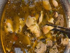 -有红鸡毛店·川菜(建设路店)