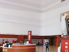 -复旦大学附属华山医院(虹桥院区)