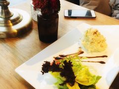 -MOMENT湖景餐厅(解放路店)