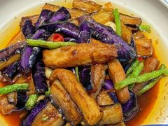 -乾隆美食·本帮菜(黄河路店)