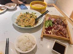 -关东小磨东北菜(漕河泾印象城店)