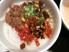 -黔蘑菇四季餐厅(观山湖店)