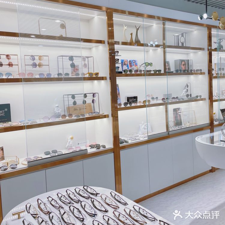 北京探店｜传说中的潘家园眼镜城！