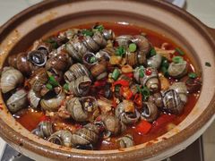 -罗霸蛮老岳阳大排档·鲜货烧烤·土吊子煨砂锅烧菜