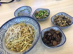 -朱洪元苏式面馆(绿宝广场店)