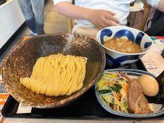 -怡己·三ツ矢堂日式料理(海伦店)