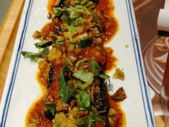 -霸蛮湖南菜·牛肉粉(荣京西街店)