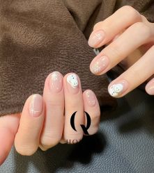 -QHOUSE美甲美睫