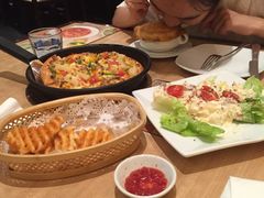 -必胜客(漕宝路店)