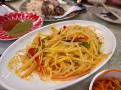 -欧提汗·新疆餐厅·清真(银都路店)