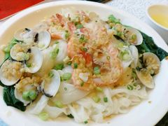 白贝鲜虾捞河粉-沙河粉村·国家非遗传承(云台店)