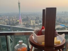 -广州柏悦酒店·悦吧·顶楼露天酒吧