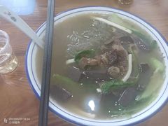 -兴华千张面馆