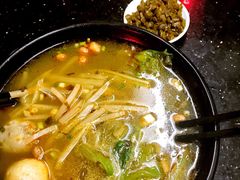 -龙记桂林米粉(国贸一九九五年店)