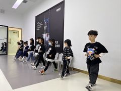 -潮童星少儿模特形体培训(郑州总校)