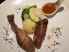 低温慢煮油封鸭髀配烧汁-La-Serene Café