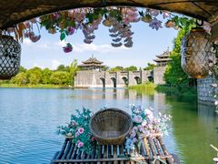 -茅山东方盐湖城景区