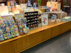 -外研书店(北京外国语大学西校区北外国际大厦店)