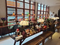 -银米·云南传统过桥米线(双廊黑金冠店)