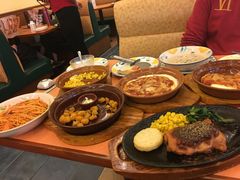 -萨莉亚意式餐厅(河东万达店)