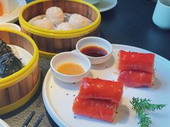 红米脆皮鲜虾肠-蝴蝶里·粤菜·点心(滨江龙湖店)