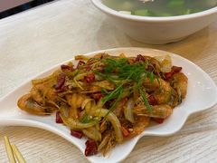 -覃记海鲜美食餐厅