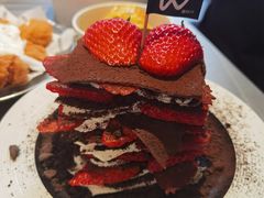 -W COLLECTIVE  DESSERT SHOP