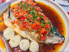 剁椒鱼头-馋遇江南·精致湖景雅宴(东方之门店)