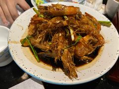 油爆基围虾-老头儿油爆虾·知味杭州(爱琴海购物中心)