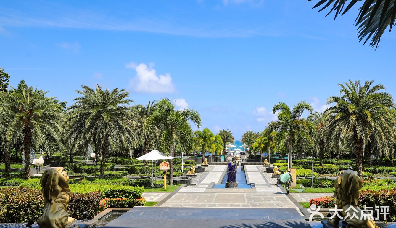 基本每间房间都可以看到海，房间内有一个独立的阳台