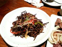 蕨菜-萨拉伯尔(燕莎友谊商城店)