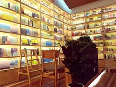 -猫的天空之城概念书店(印象城购物中心店)