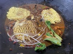 -皖北巫氏三胖地锅鸡(长淮总店)