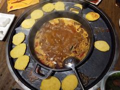 -三人行骨头王火锅(长寿店)