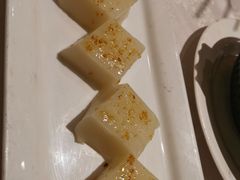 -品悦酒店(三林古镇店)