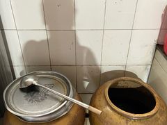 -正宗杨记普洱酸醋米线(总店)
