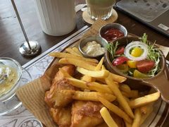 炸鱼薯条-藏书馆咖啡LibraryCoffee·Bistro(牡丹园店)