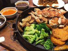 招牌素颜烤鱼-院落创意菜