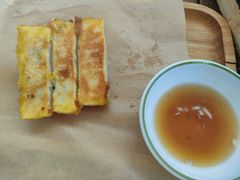 玉米猪肉锅贴-春家·非遗手工小吃(徐汇万科广场店)