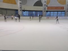 -冠军冰场CHAMPION RINK(百联又一城店)