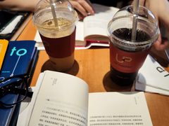 -西西弗书店&矢量咖啡(凯德晶萃广场店)