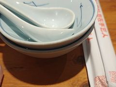 -怪噜范·老贵阳街头名小吃(鸿通城店)