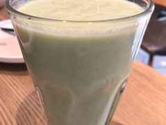 牛油果奶昔-Maxpoint Kitchen 西餐咖啡(乐峰广场店)