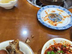 -岳记兴隆·青城腊排铜火锅(融创店)