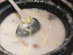 及第粥-粤点越有·茶点·粤菜(樵岭国际店)