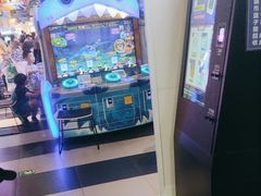 -反斗乐园π·电玩·高空拓展·蹦床(龙华天虹店)