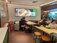 -蒙自源米线大王(东站店)