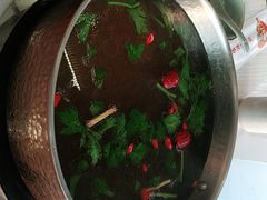-菌子鲜汤野生菌锅