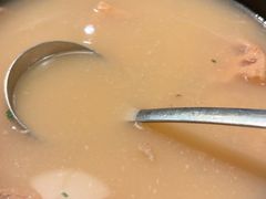 -莲餐厅·湖北菜·潜江小龙虾店(愚园路店)