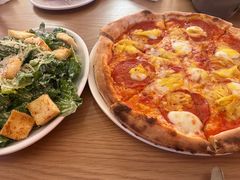 -城市大道红炉披萨烘焙坊